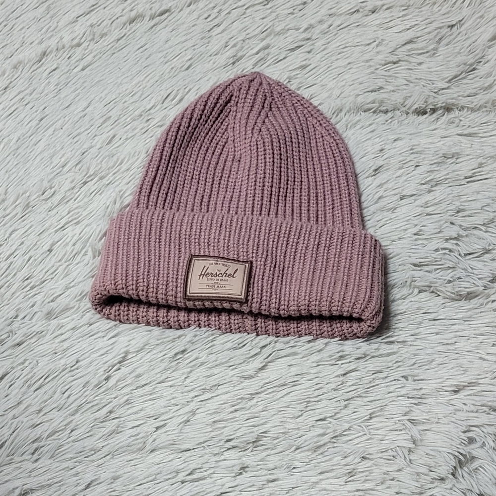 Herschel Rose 🌹 Tuque / Winter Hat